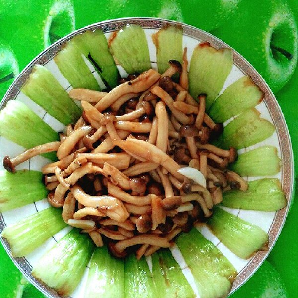 蟹味菇炒小油菜