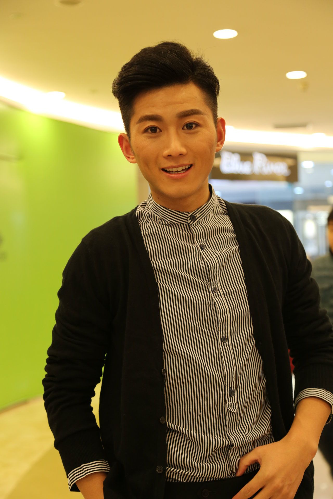 ="gnwyhqeanh">吴建国,1989年6月25日出生于江苏省,中国内地影视演员