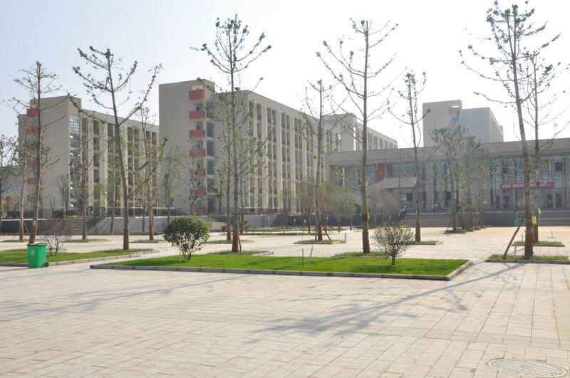 贵州省金沙县金沙中学