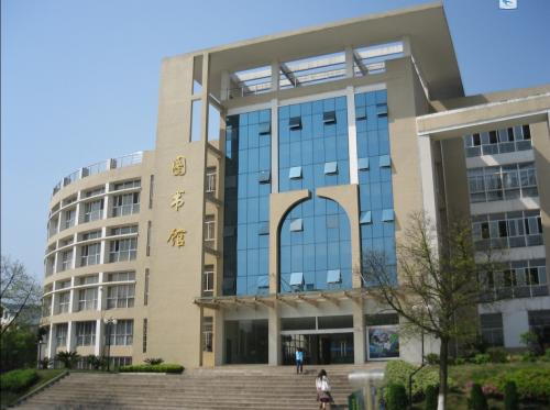 a>的土木建筑工程系,办学始于1940年创建的国立中正大学土木水利芽破