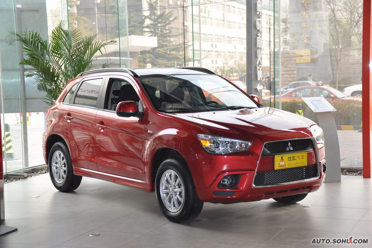 data-lemmaid="11001117">三菱汽车 /a>生产的一款 a>城市suv /a>(也
