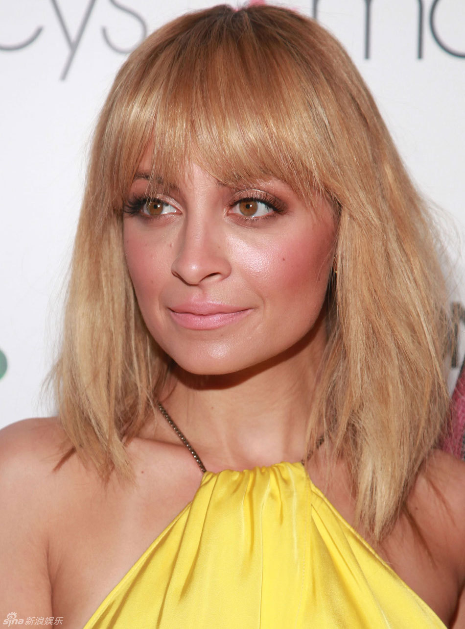  p>妮可·里奇(nicole richie,1981年9月21日-),美国时装设计师,作家