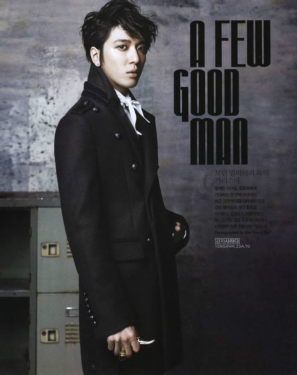  p>郑容和(jung yong hwa),1989年6月22日出生于韩国首尔,后随父母