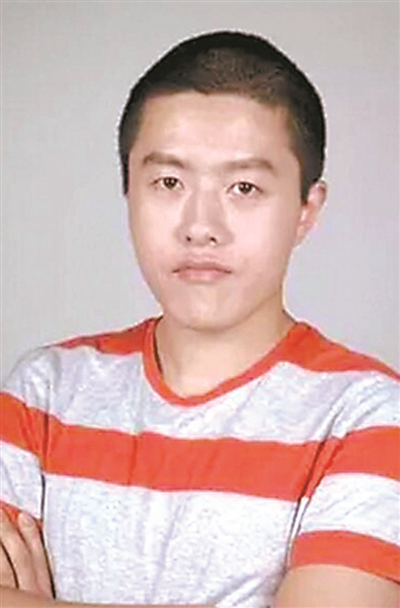  p>饺子,原名杨宇,1980年出生于四川省泸州市,中国内地动画导演,编剧