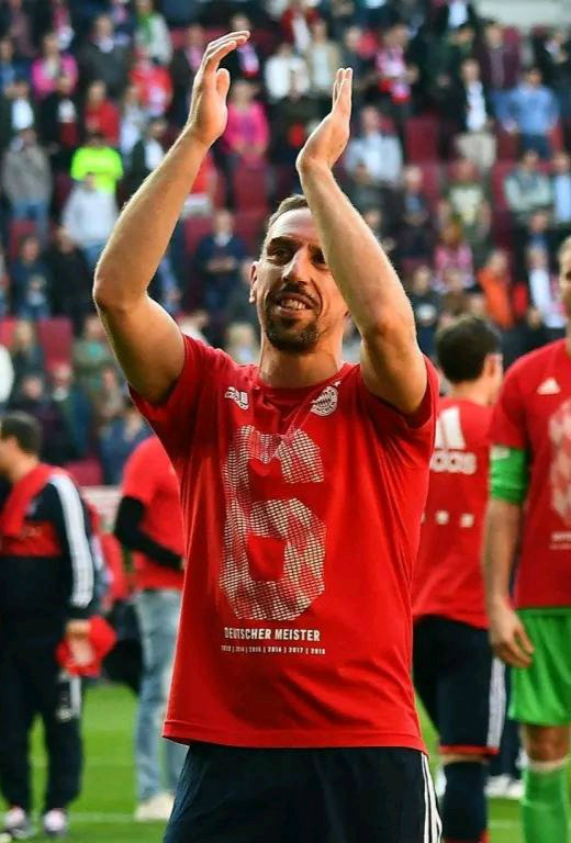  p>弗兰克·里贝里(franck ribéry),1983年4月7日出生于法国 a
