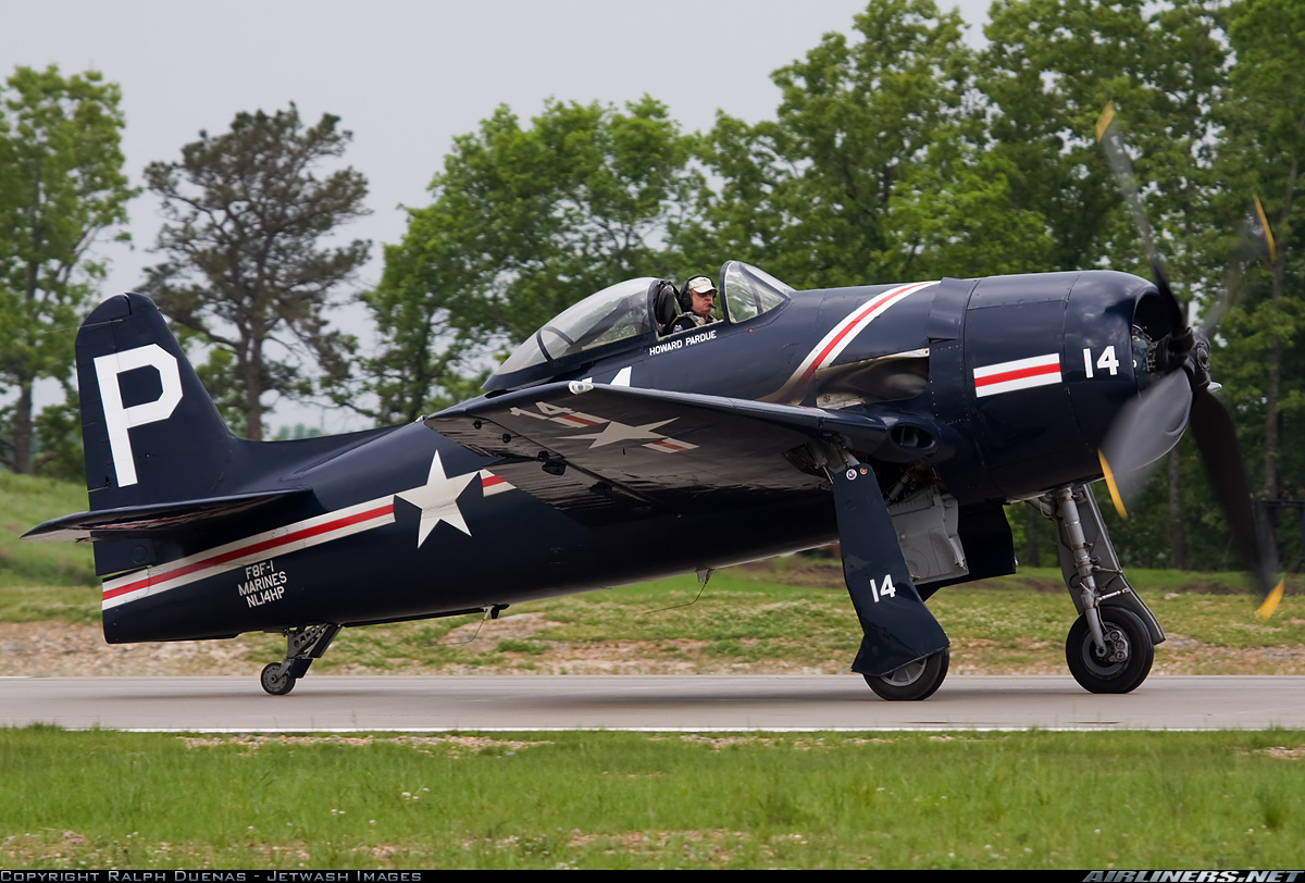 美国f8f熊猫舰载战斗机