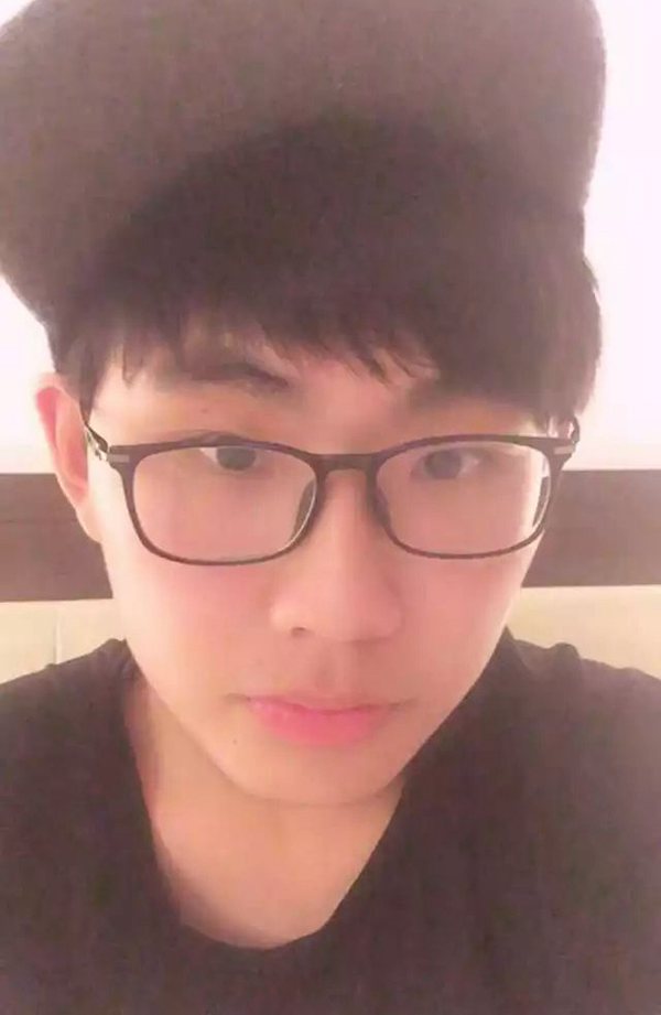  p>于林海,男,中国在温哥华留学生.