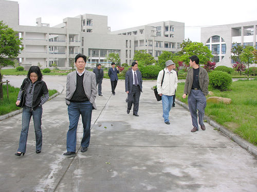 平湖市乍浦高级中学