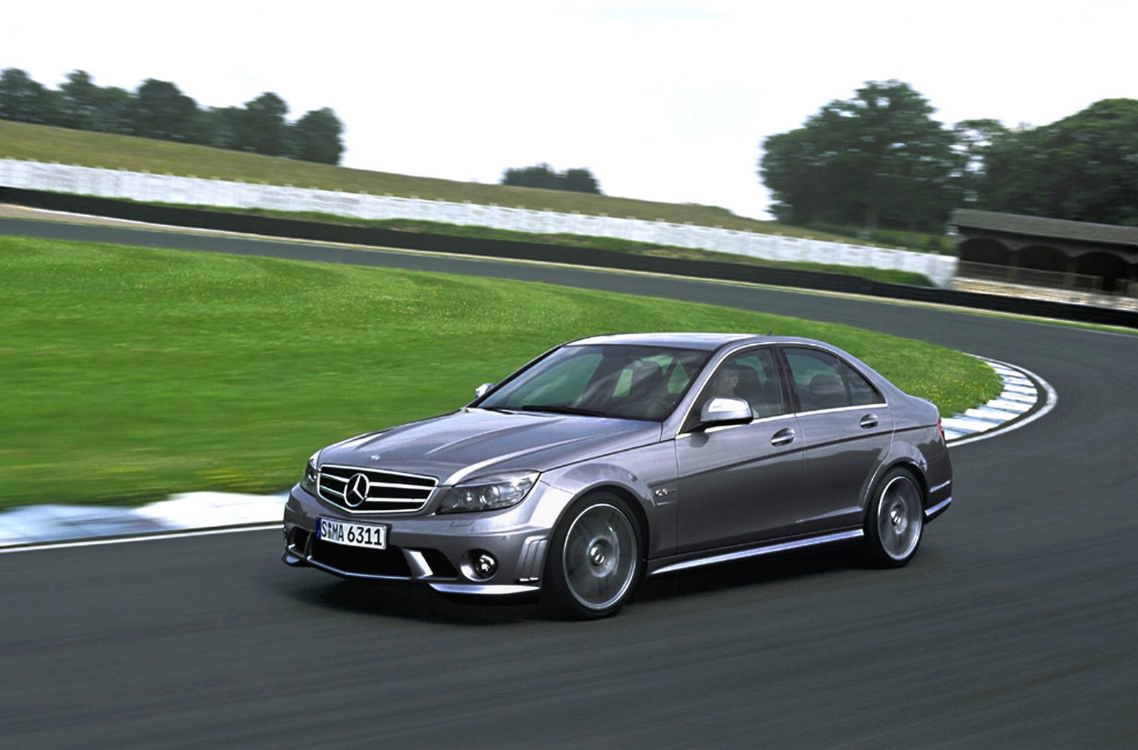 梅赛德斯-奔驰c63amg