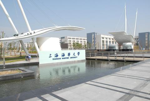  p>上海海事大学临港校区占地2000亩,总建筑面积60万平方米,综合