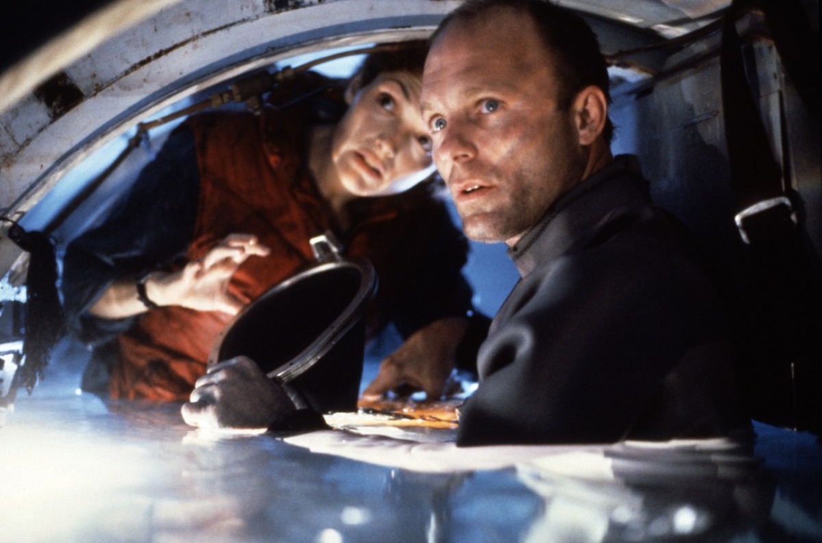  p data-id="gncqi9u1ps">《深渊》是由美国二十世纪福斯电影公司出品