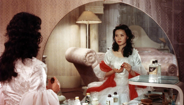  p data-id="gnbxefo8ph">《日出》是上海电影制片厂摄制的剧情片,由 