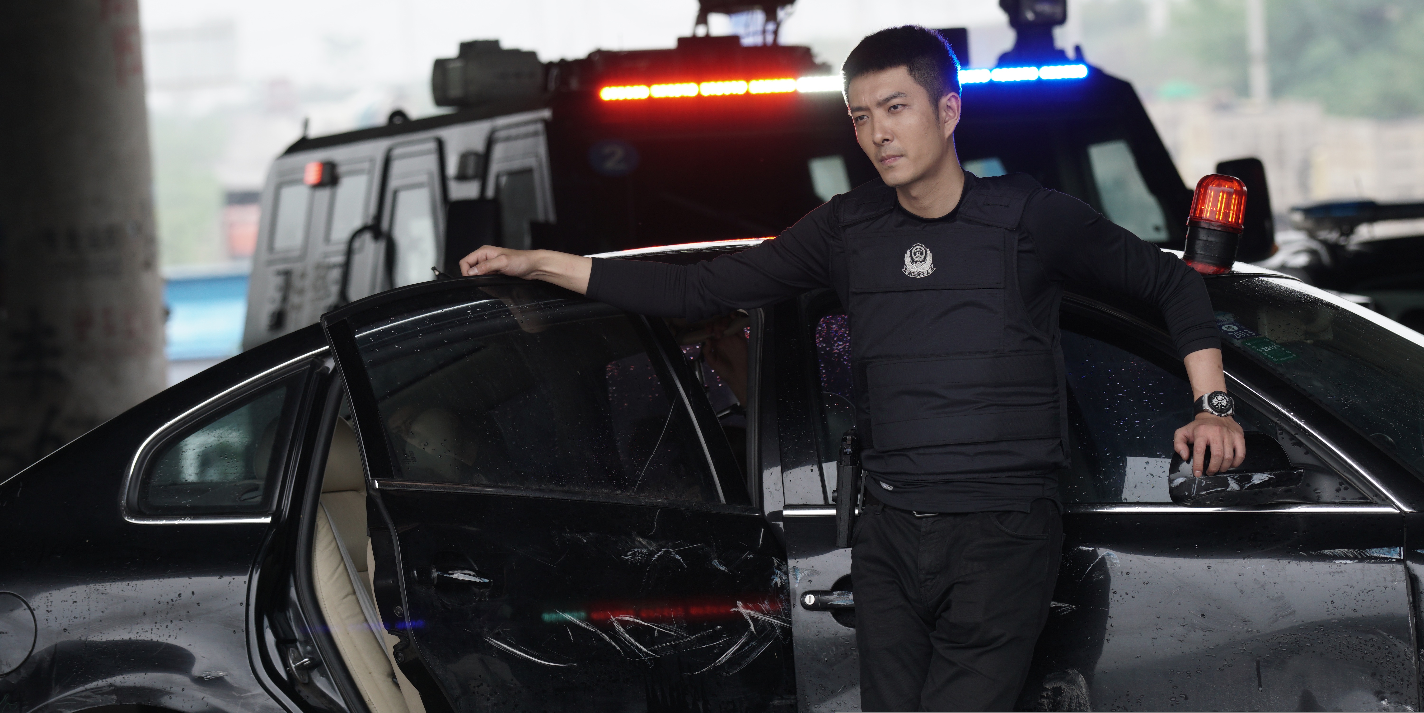 原名陈启杰,1988年7月3日出生于重庆市,中国内地影视男演员,毕业于 a