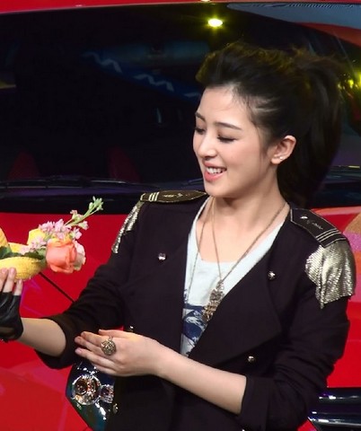  p>张含韵,1989年4月9日出生于四川省德阳市旌阳区,中国内地流行乐女