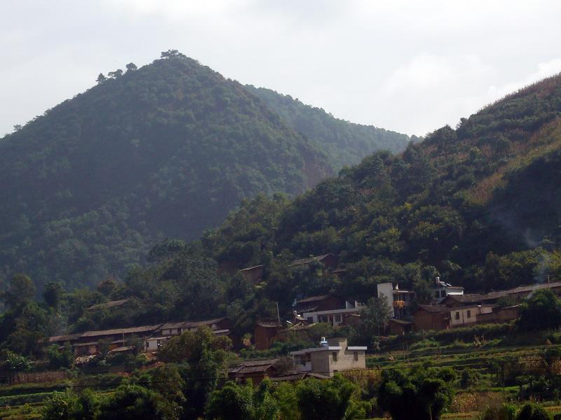  p>团结一组村位于禄丰县中村乡隶属于中村乡河西行政村,属于半山区.