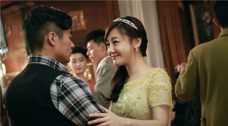 主演的电影《 a target="_blank" href="/item/人见人爱/12912797"