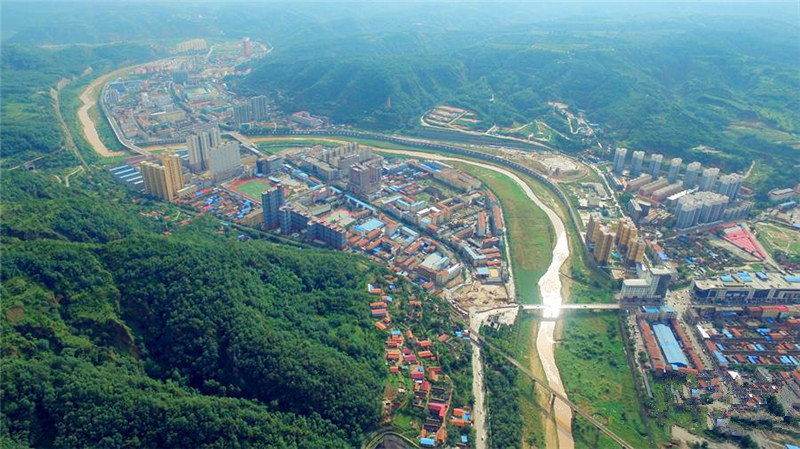  p>富县,古称 a target="_blank" href="/item/鄜州">鄜州 /a>,位于 a