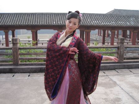 高艺（中国内地女演员）_百度百科