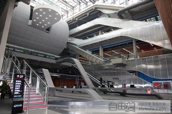  p>包头市图书馆位于内蒙古自治区 a href="#" data-lemmaid="3408874