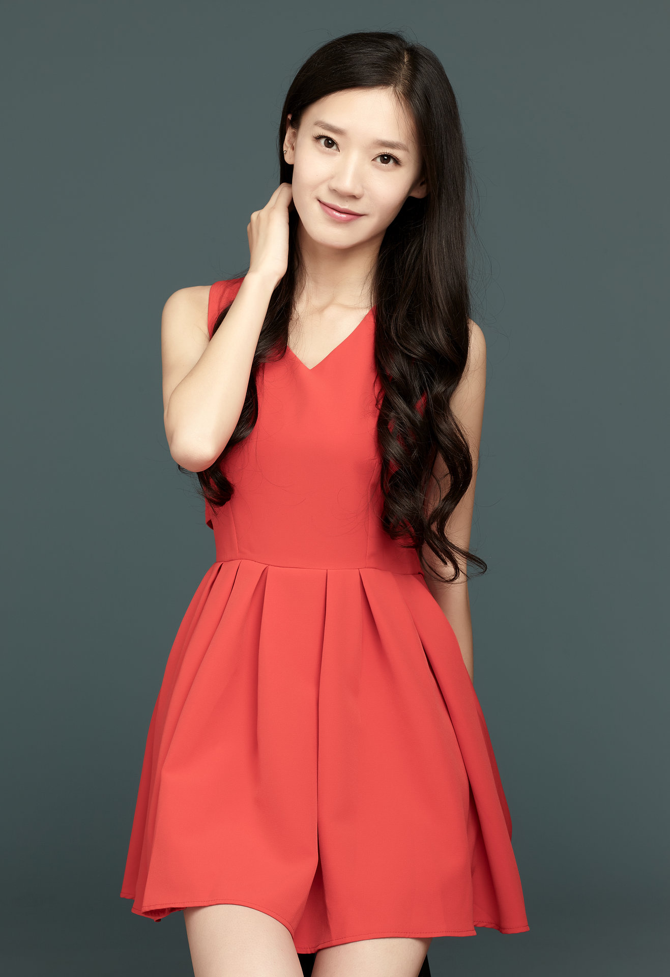  p>闫文君,祖籍山东,1992年11月出生于南京,毕业于 a target="_blank"