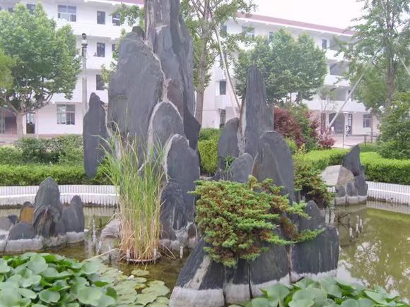  p>邳州市第三中学(已撤销),位于 a target="_blank" href="/item