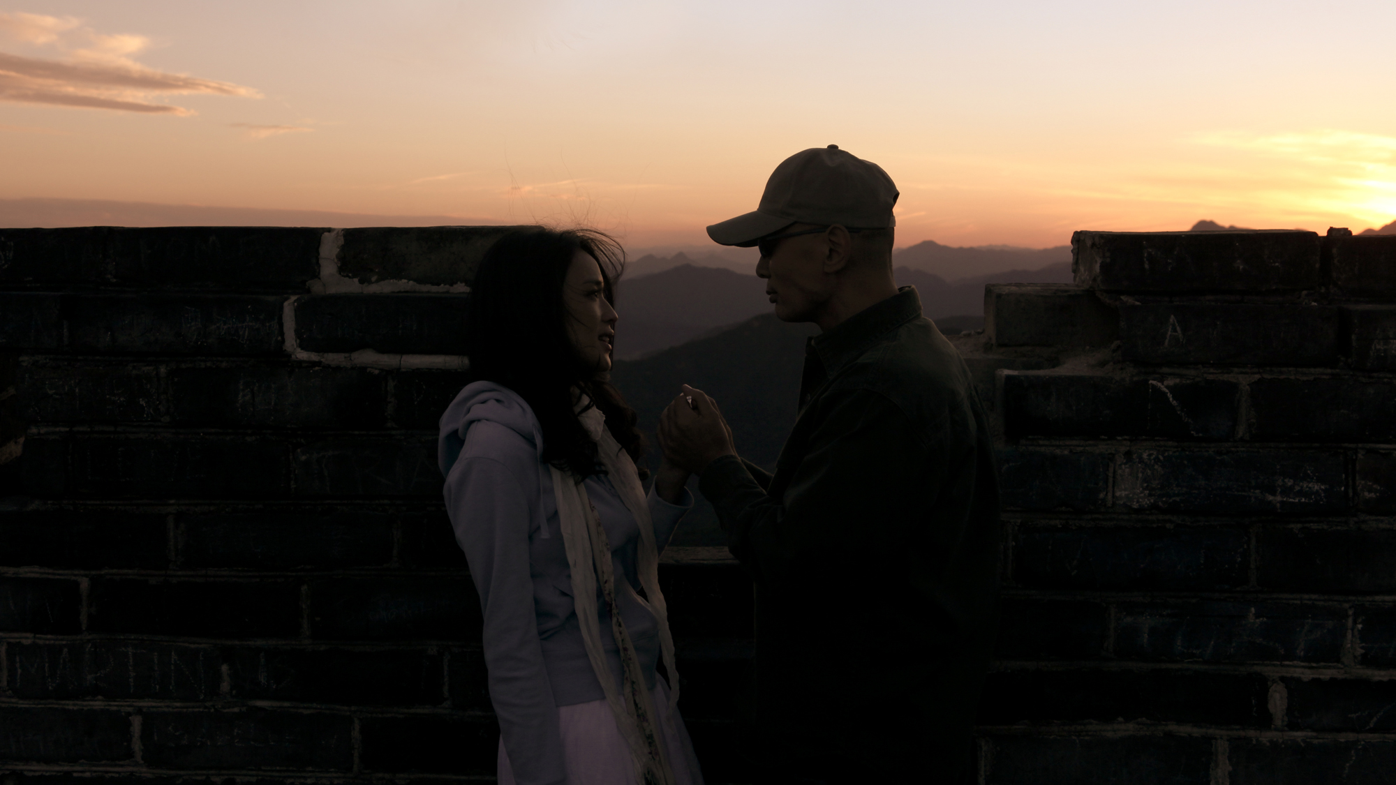  p>《非诚勿扰2》是华谊兄弟传媒有限公司出品的爱情喜剧电影,为电影