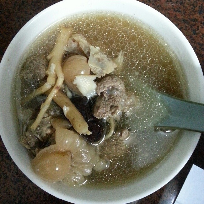 桂圆大枣炖羊肉