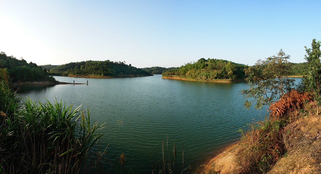  p data-id="gnaqsdrbrv">湖南云峰湖国际旅游度假区位于株洲云龙示范
