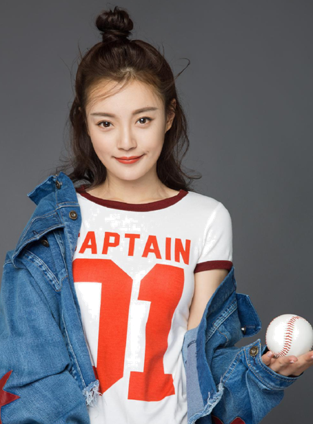  p>章小鱼,中国内地女演员.