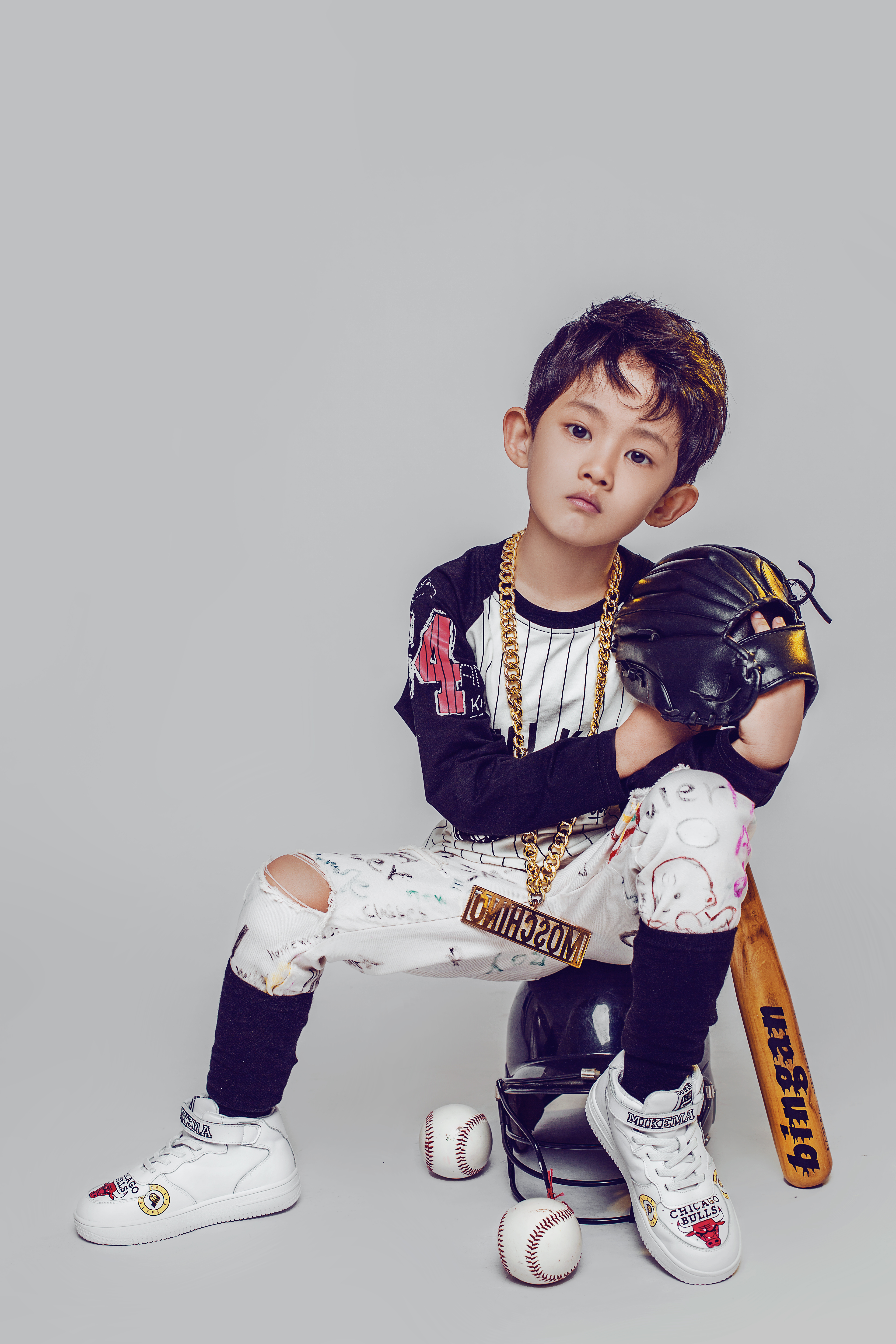  p>傅铂涵,2012年5月16日出生于北京市,中国内地影视男演员.