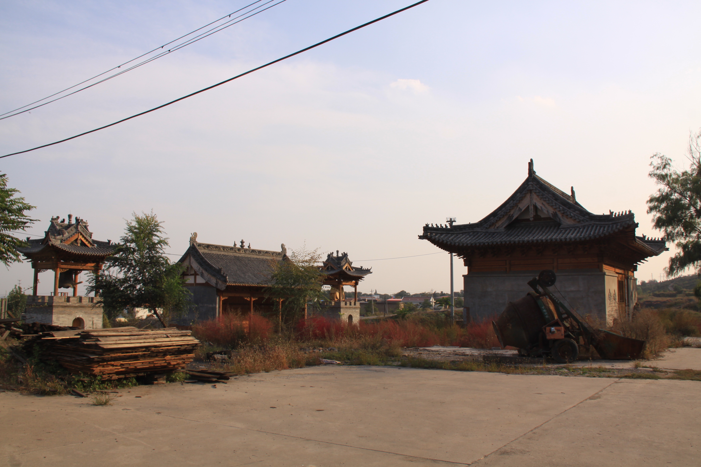  p>兰若寺,位于山西太原 a target="_blank" href="/item/晋源区