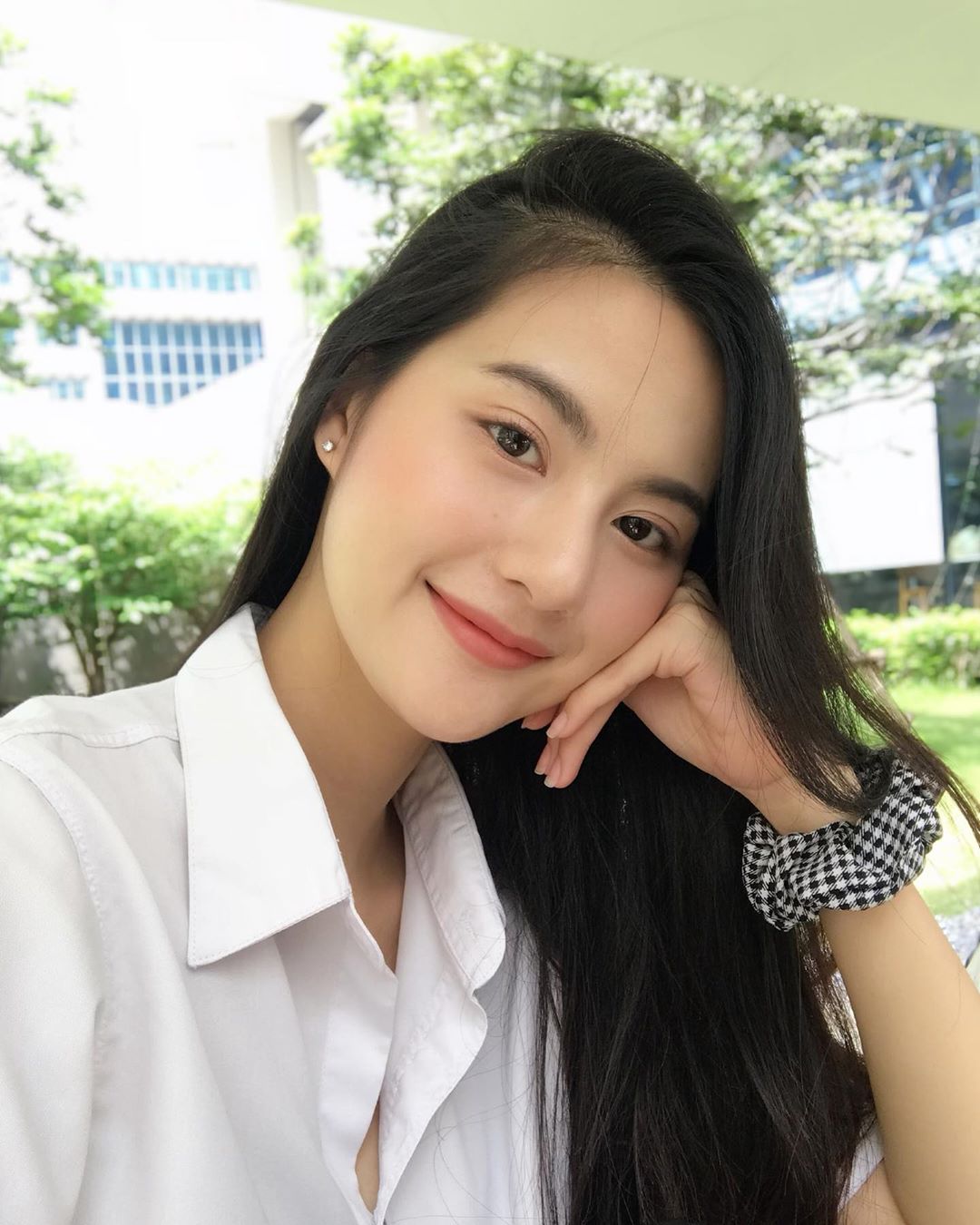 沃乐拉浓(grace),1997年9月23日出生于泰国曼谷,泰国新生代女演员