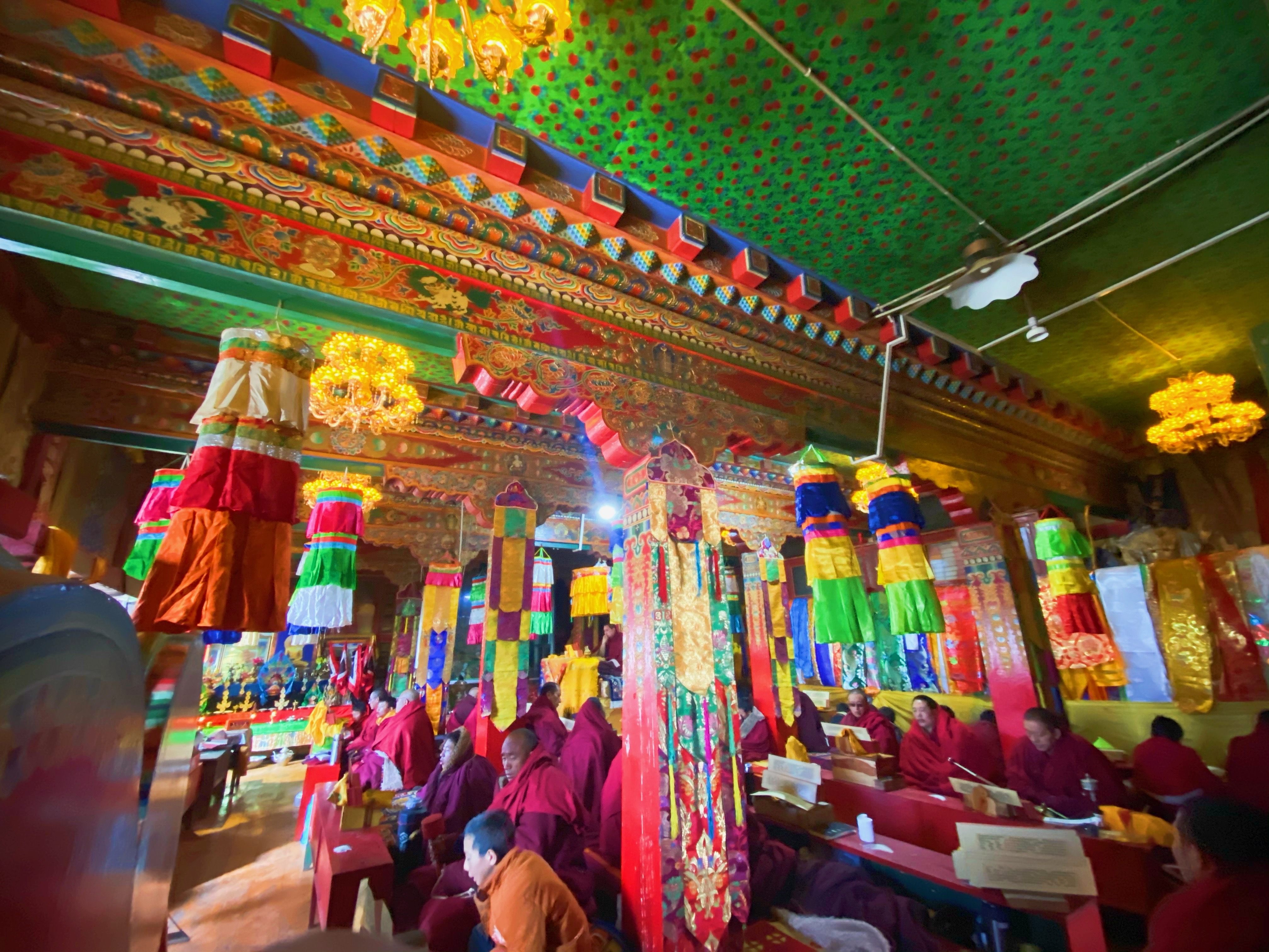  p data-id="go0fseyz3y">泽布基寺位于四川省阿坝藏族羌族自治州壤塘