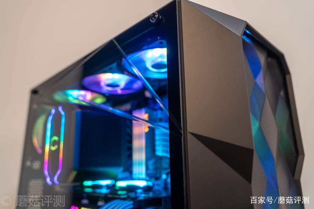 机箱也能做出艺术品的感觉、酷冷至尊TD500 Mesh RGB机箱 评测_百科TA说