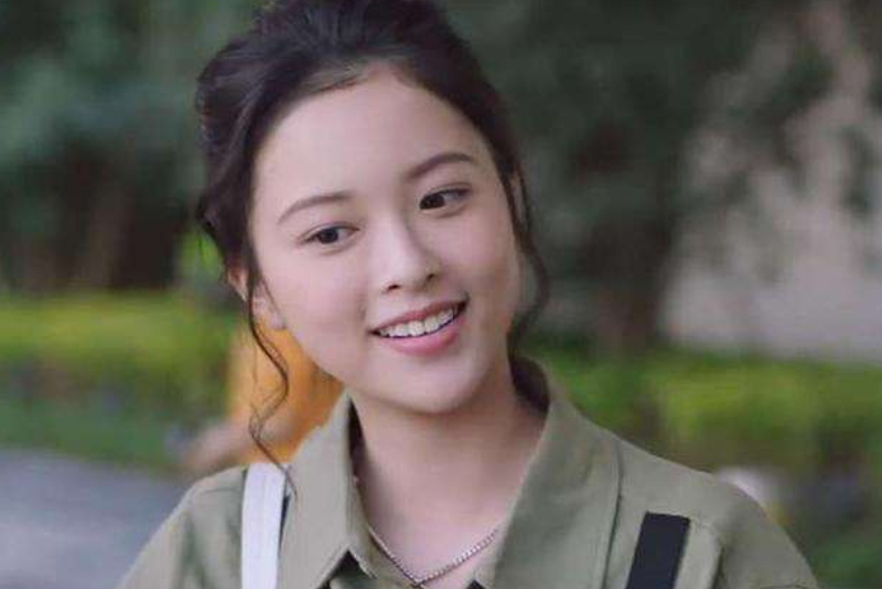 ctrid="tgxzy3qnhxbr">秦美央,别名小橙子,是电视剧