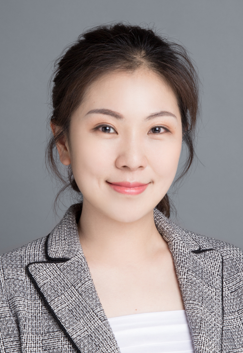 何雅億