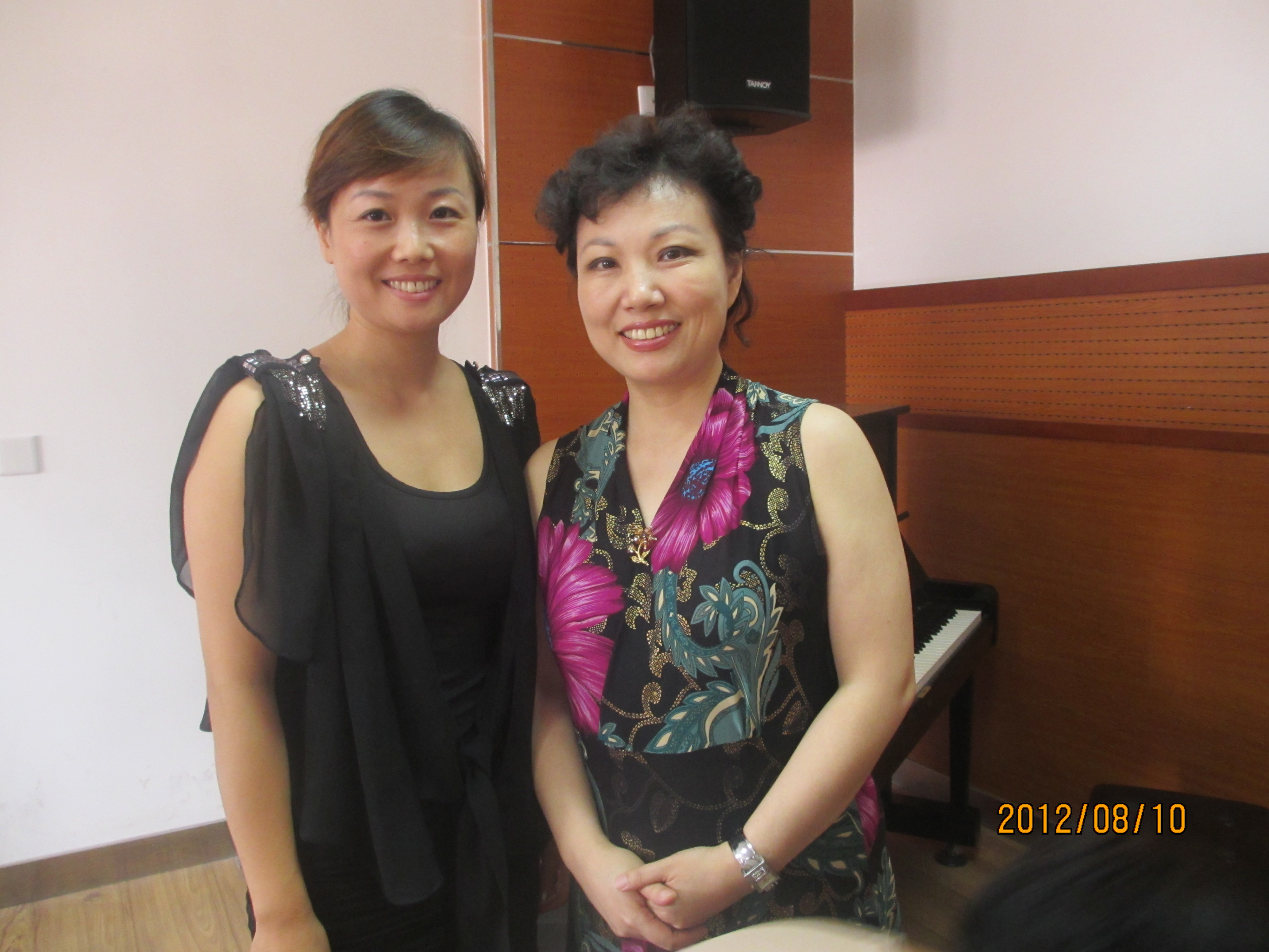  p data-id="sz1czfuoxj1x">韩晓,女,许昌乐星学院校长 b>, /b> a