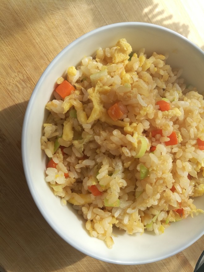 猪肉白菜蛋炒饭