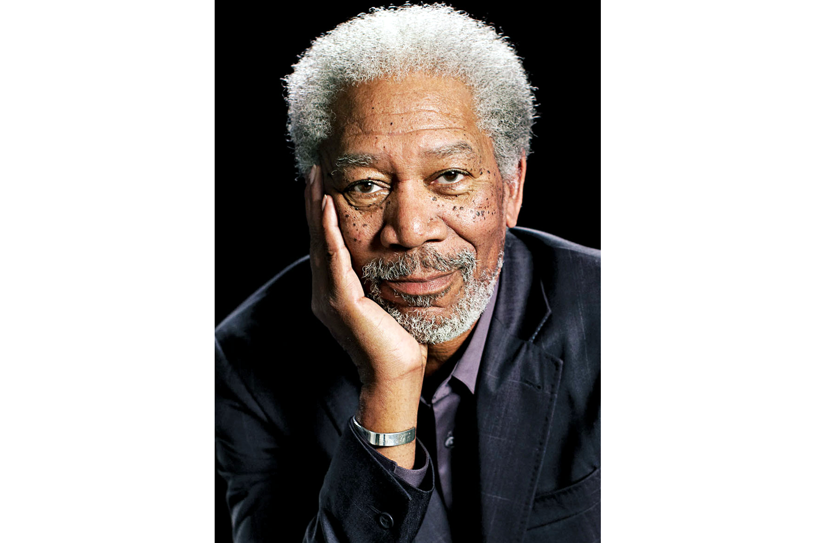  p>摩根·弗里曼 i>(morgan freeman) /i>,1937年6月1日出生于美国