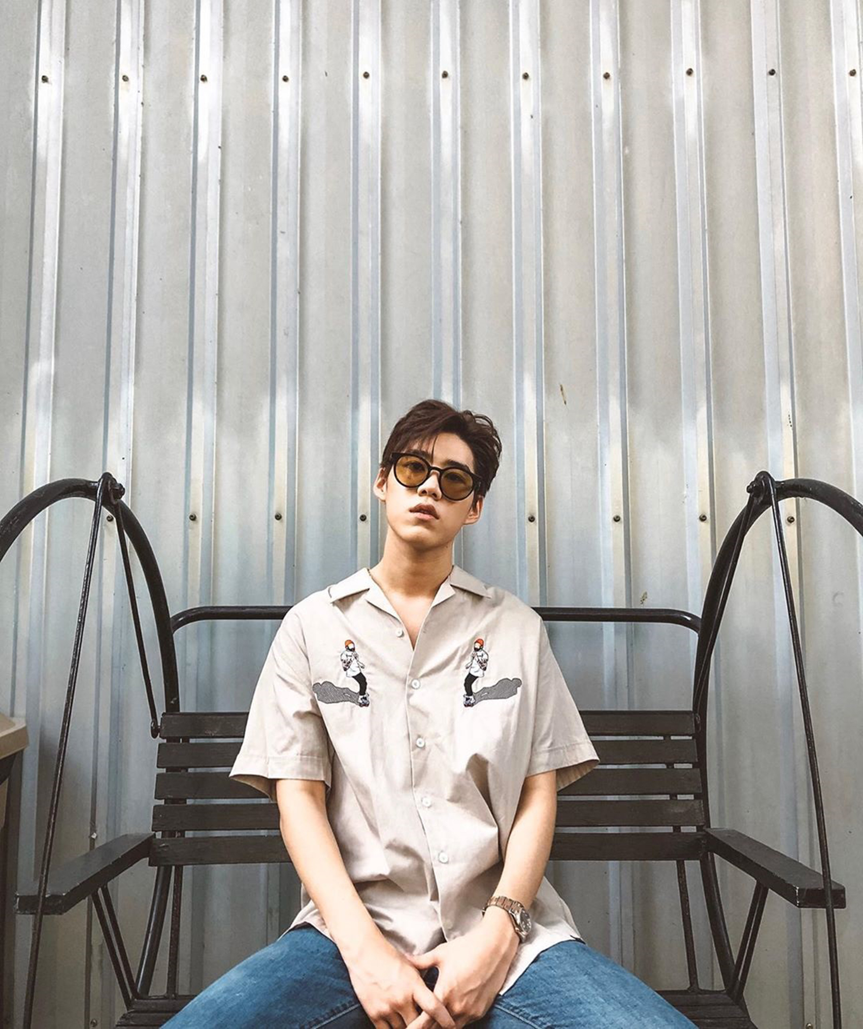  p>克里特·安努艾德奇康(pp),1999年4月30日出生于泰国曼谷,就读于 a