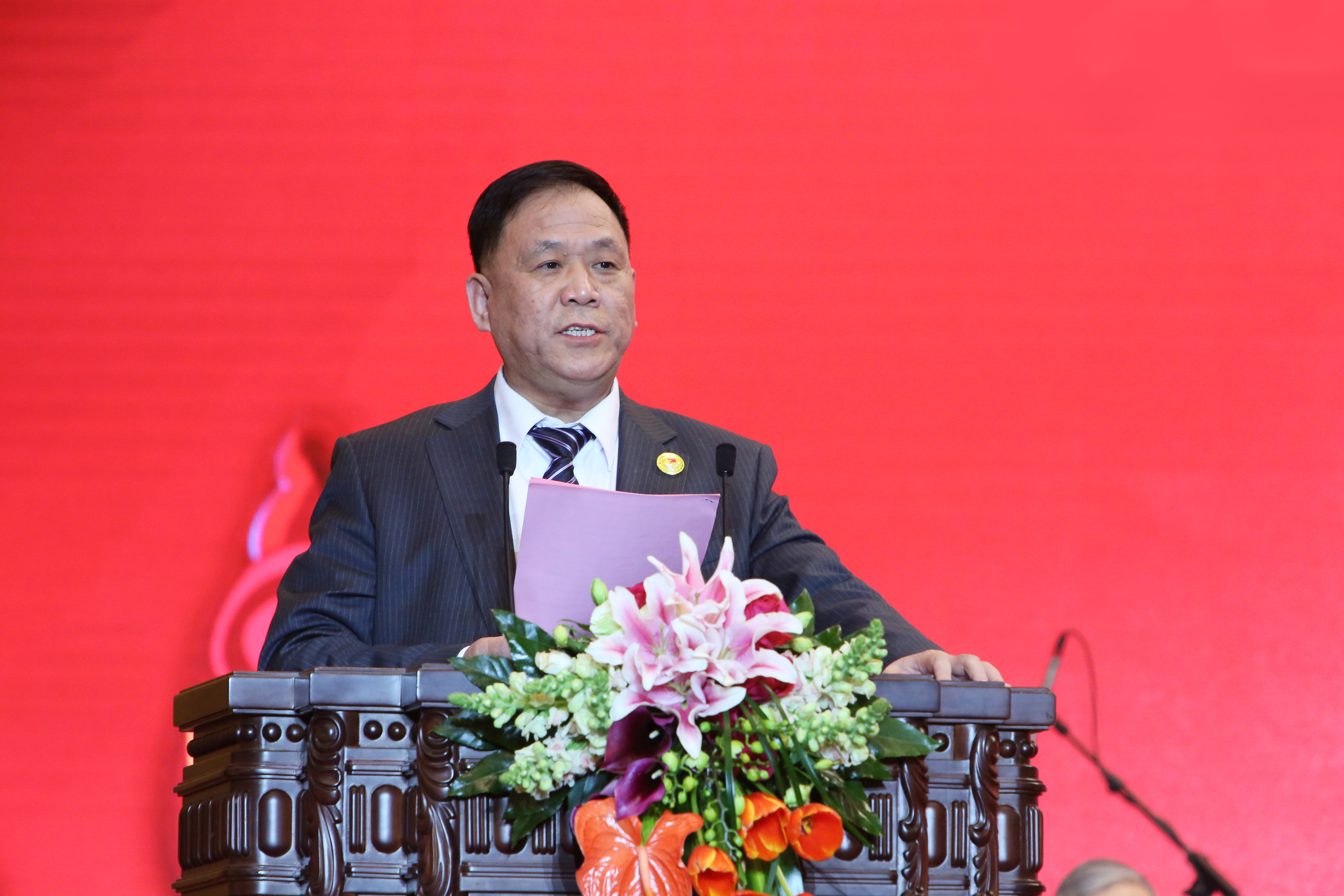 周建平