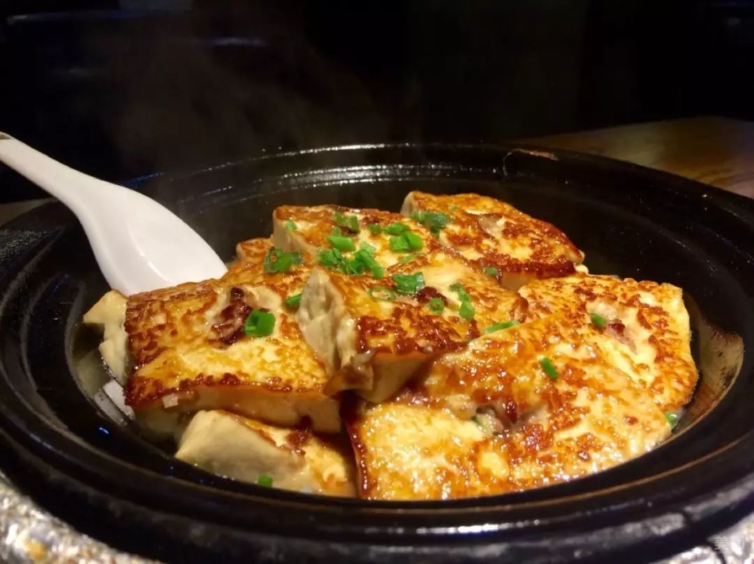 虾鱼酿豆腐煲