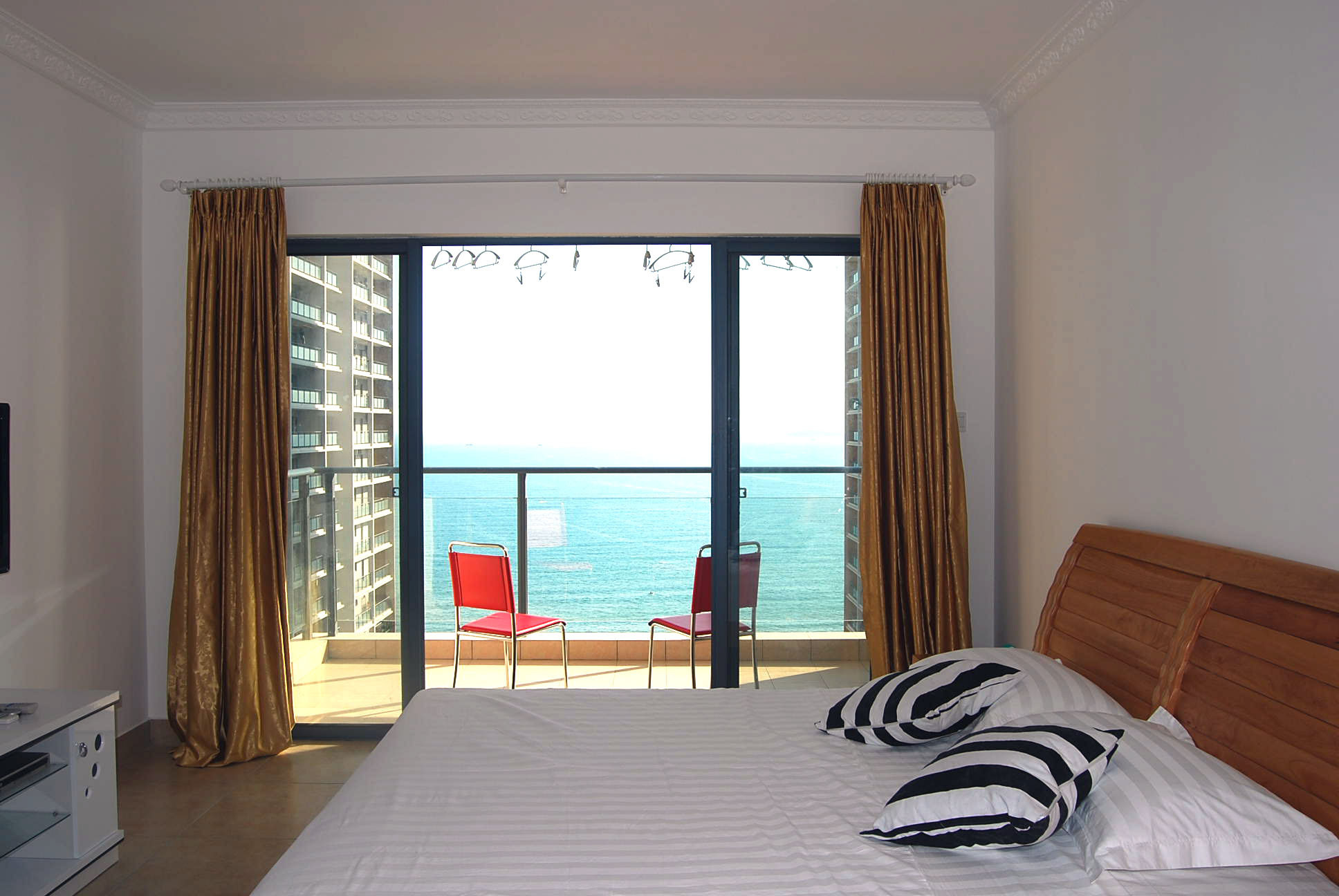 三亚情人湾海景度假公寓