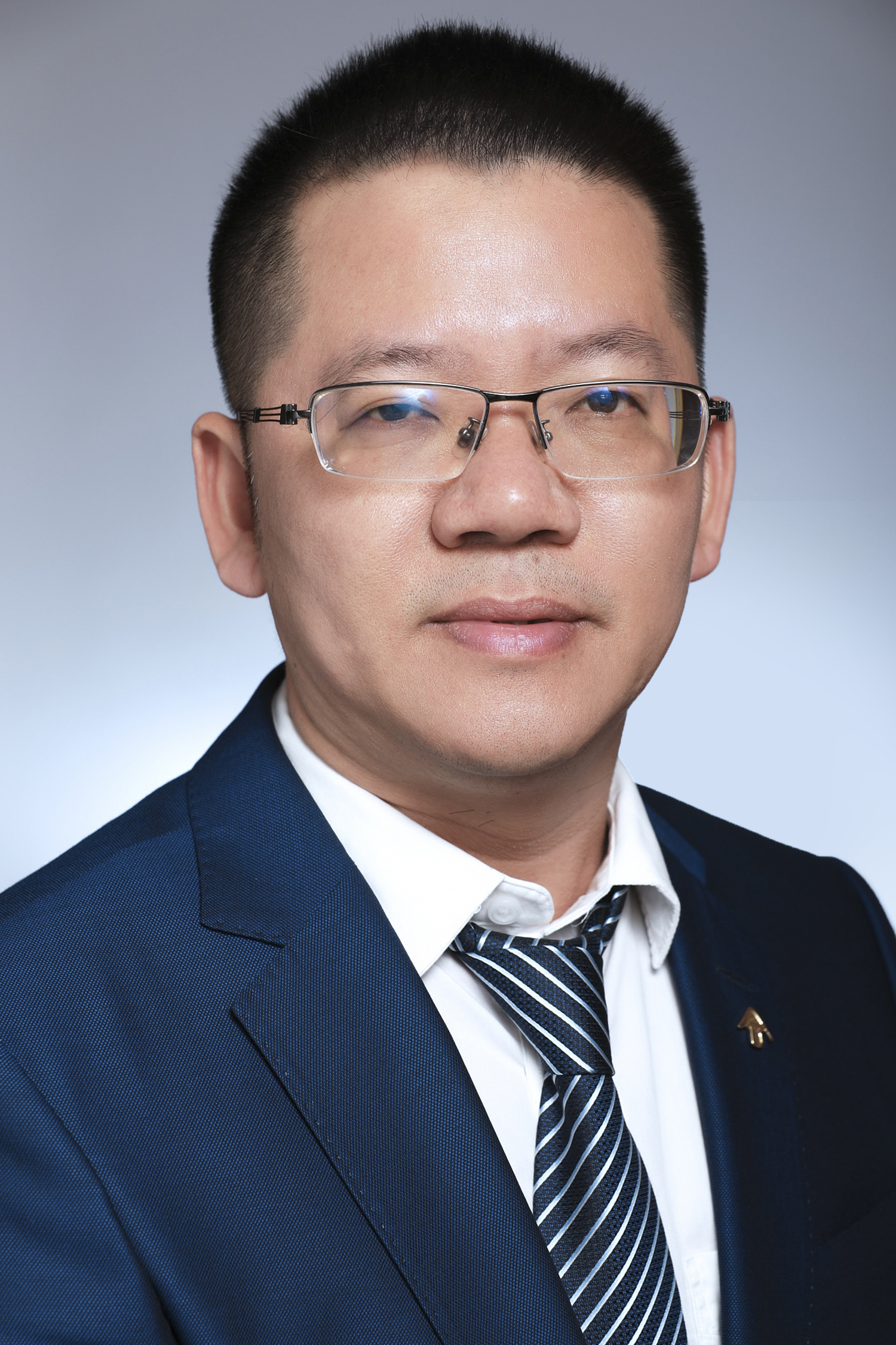 王群,男,<a target="