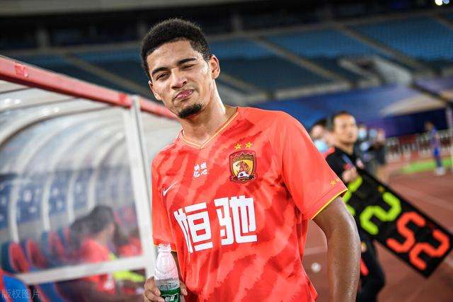  p>蒋光太,原名泰亚斯·布朗宁(tyias browning),1994年5月27日出生于