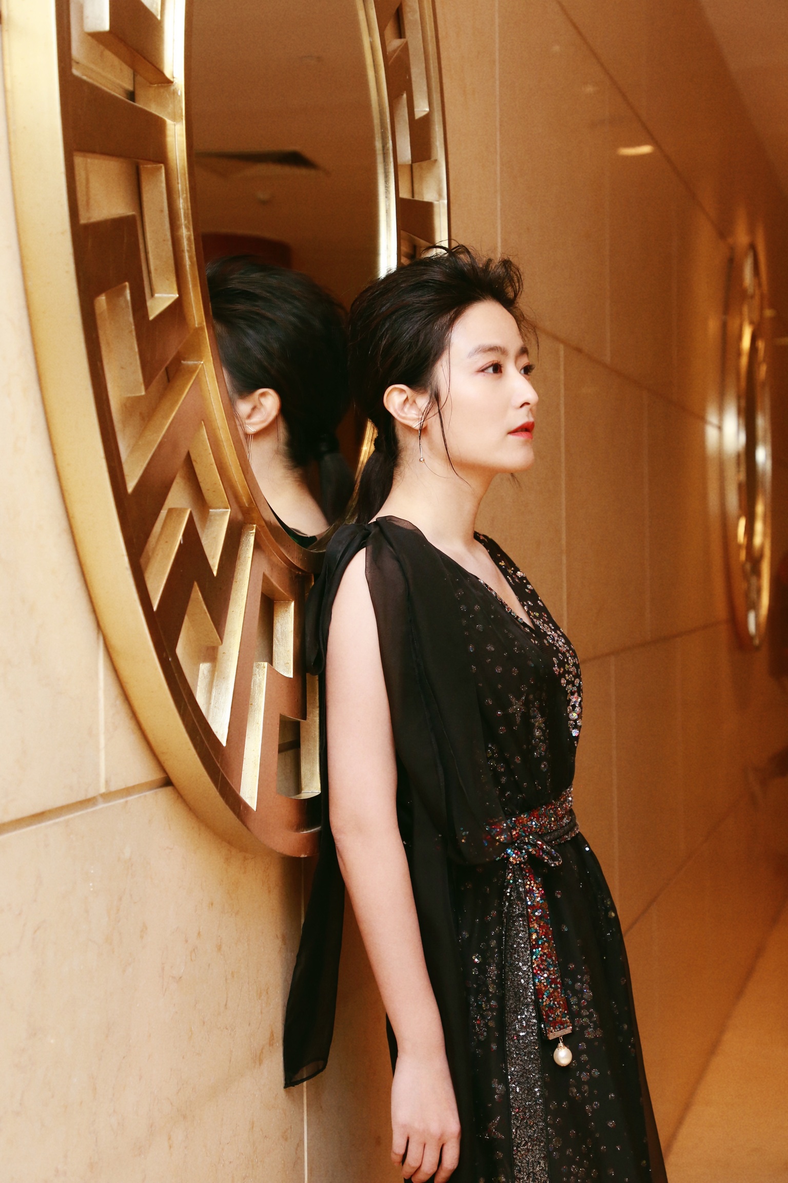  p>徐百慧 i>(曾用名:徐百卉) /i>,1983年8月3日出生于吉林省长春市