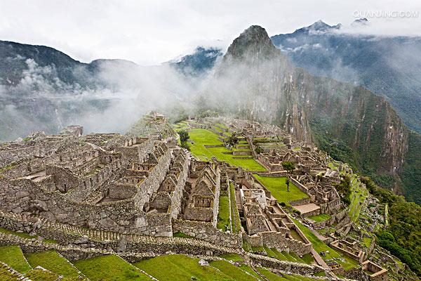 data-lemmaid="138913">南美洲 /a>西部的一个国家,北邻 a target="