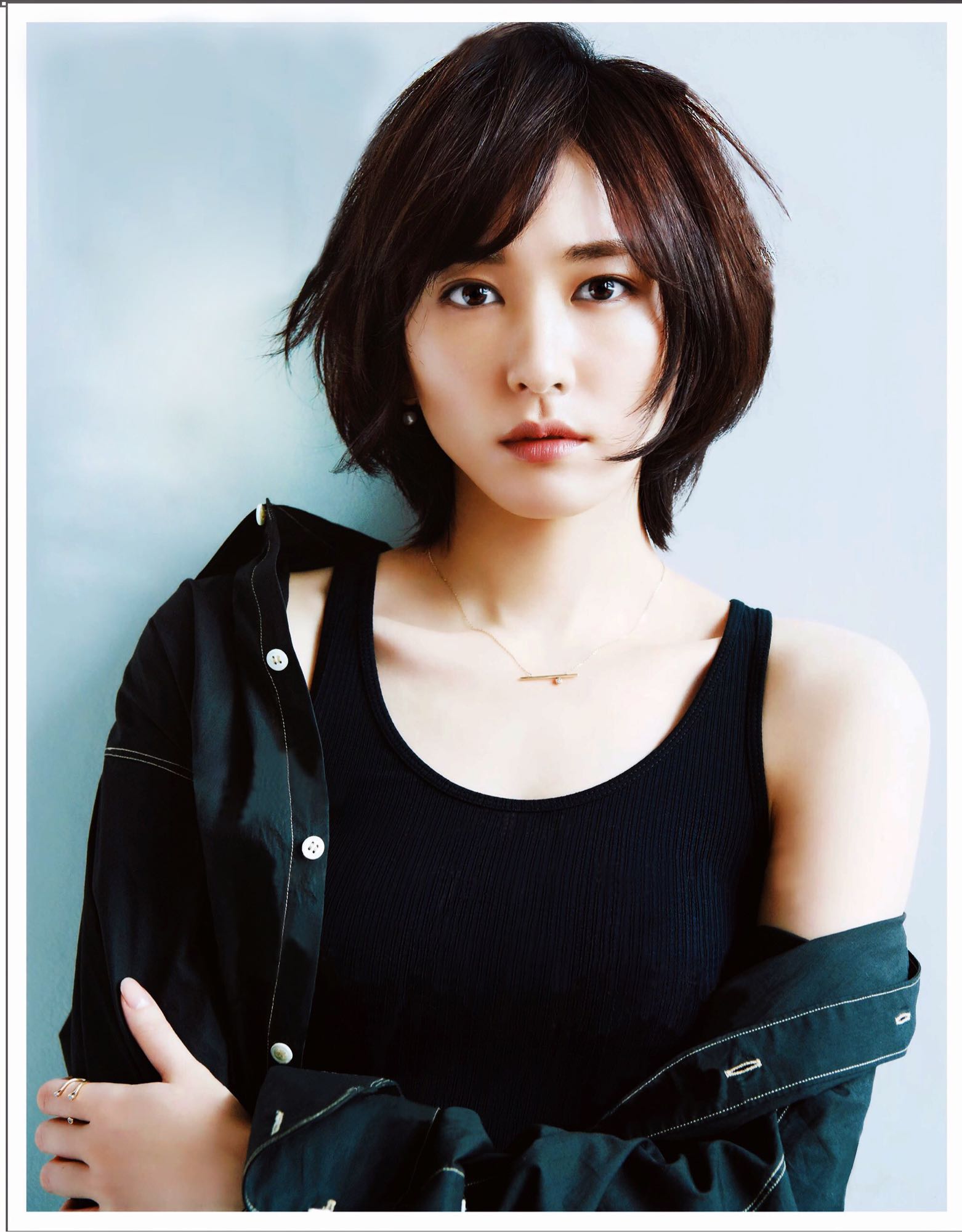  p>新垣结衣 i>(aragaki yui) /i>,1988年6月11日出生于日本冲绳县