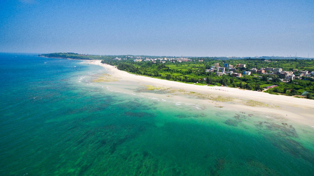 广西壮族自治区北海市涠洲岛南湾鳄鱼山景区