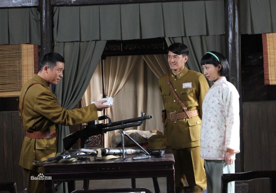  p data-id="gnsv7vj8yj">《五台山抗日传奇之女兵排》(别名:《铿锵